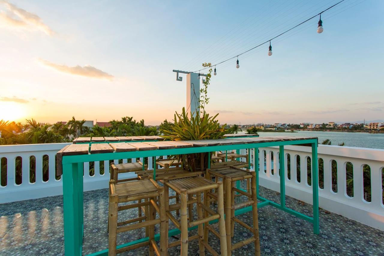 Sunny Riverside Homestay 호이안 외부 사진
